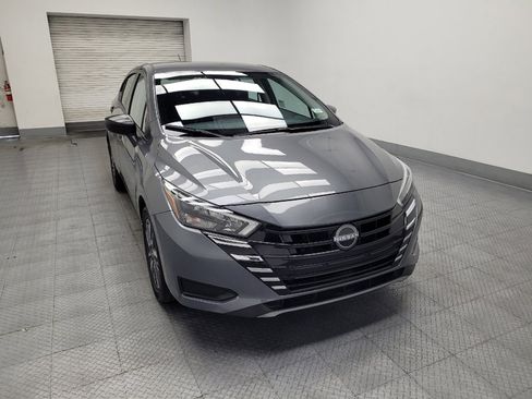 Used 2025 Nissan Versa S w/ S Plus Package FWD image 14