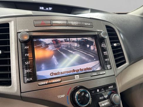 Used 2012 Toyota Venza Limited image 33