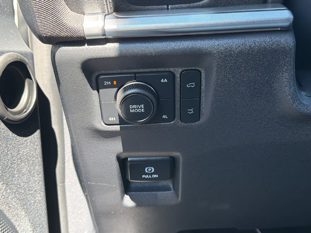 Used 2025 Ford Expedition Max Platinum w/ Driver's Package AWD/4WD image 34