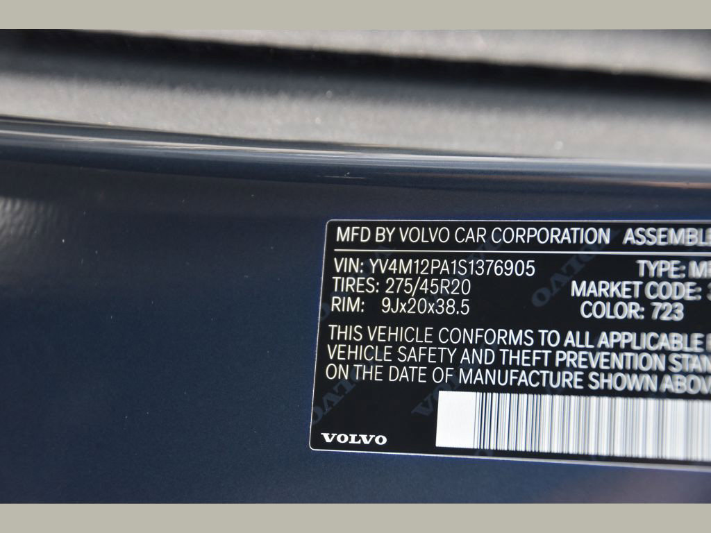 Used 2025 Volvo XC90 B5 Core w/ Protection Package Premier AWD/4WD image 28