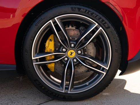 Certified 2024 Ferrari Roma image 20