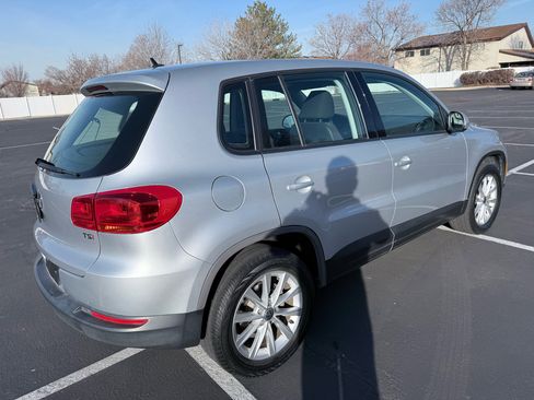 Used 2017 Volkswagen Tiguan Limited image 5