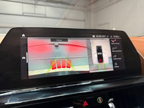 Used 2020 BMW M8 Convertible w/ M Driver's Package image 21