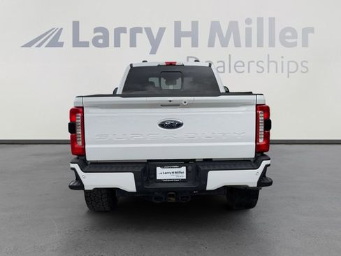Certified 2023 Ford F350 Lariat w/ Tremor Off-Road Package AWD/4WD image 4