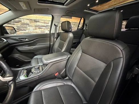 Used 2022 GMC Acadia SLT w/ Elevation Edition AWD/4WD image 15