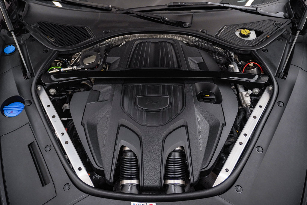 Certified 2023 Porsche Panamera 4 Platinum Edition AWD/4WD image 30
