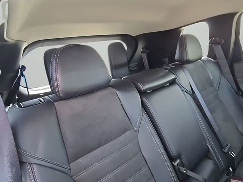 Used 2025 Mitsubishi Outlander SE AWD/4WD image 17