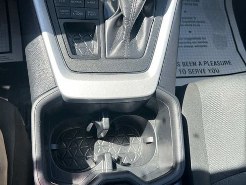 Used 2024 Toyota RAV4 XLE AWD/4WD image 20