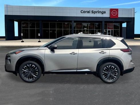 New 2026 Nissan Rogue Platinum AWD/4WD image 2