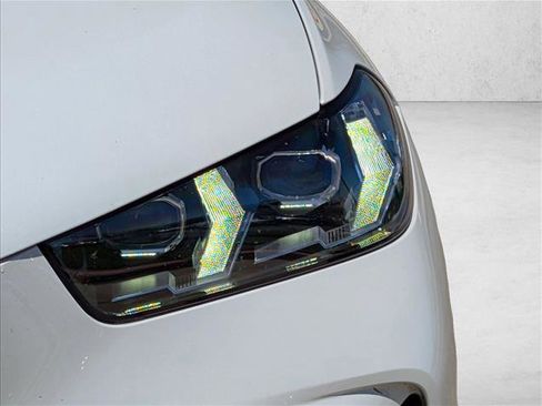 Certified 2026 BMW X5 sDrive40i w/ Parking Assistance Package RWD image 9