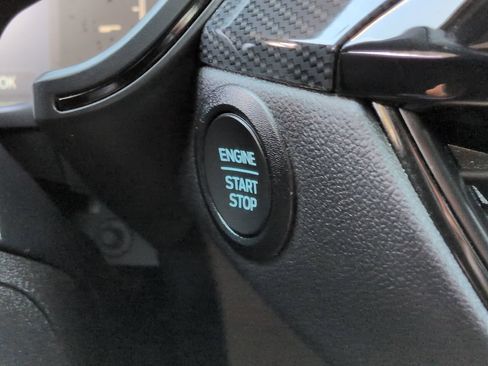 Certified 2025 Ford Escape ST-Line FWD image 26