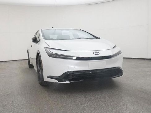 New 2026 Toyota Prius Plug-In Hybrid image 31