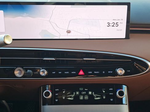 New 2026 Genesis GV70 2.5T Advanced image 13