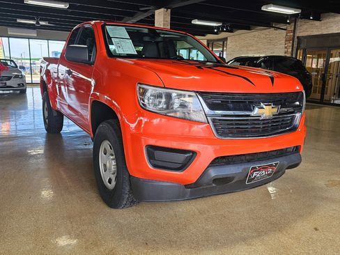Used 2019 Chevrolet Colorado W/T w/ WT Convenience Package image 1