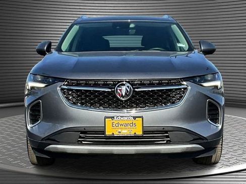 Used 2022 Buick Envision Avenir w/ Technology Package II AWD/4WD image 2