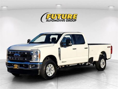 Certified 2024 Ford F350 XLT image 8