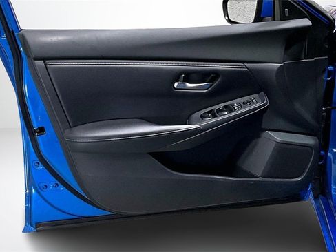 Used 2022 Nissan Sentra SV image 20