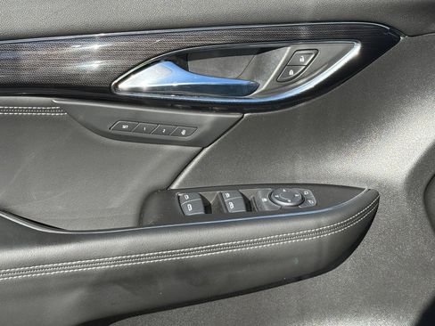 Used 2023 Buick Envision Essence w/ Sport Touring Package image 18