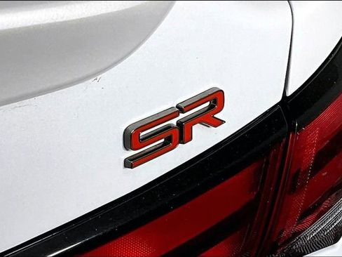 Used 2025 Nissan Sentra SR FWD image 23