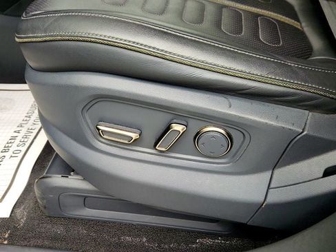 Used 2022 Rivian R1T Launch Edition AWD/4WD image 11