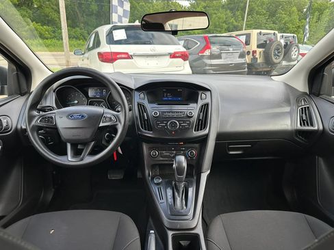 Used 2015 Ford Focus S FWD image 13
