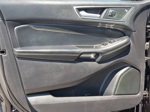 Certified 2020 Ford Edge Titanium w/ Equipment Group 301A AWD/4WD image 13