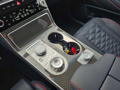 New 2026 Genesis GV80 3.5T e-SC image 21