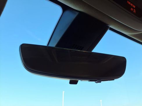 Used 2024 Cadillac XT6 Sport w/ Platinum Package image 20