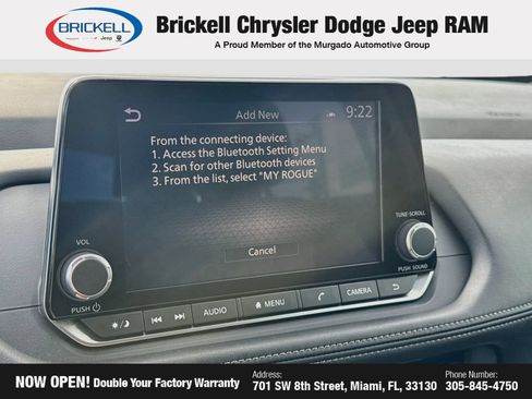 Used 2024 Nissan Rogue SV FWD image 31