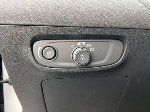 Used 2024 Buick Encore GX Avenir w/ Avenir Technology Package image 10