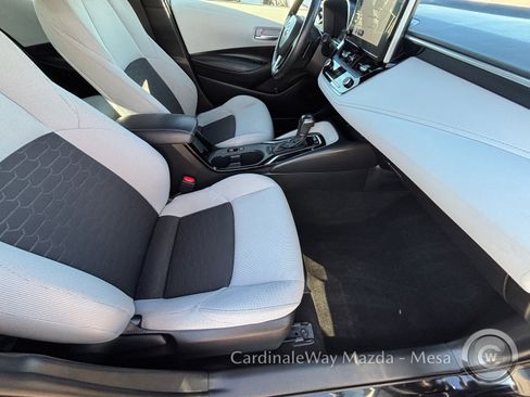 Used 2023 Toyota Corolla SE image 11