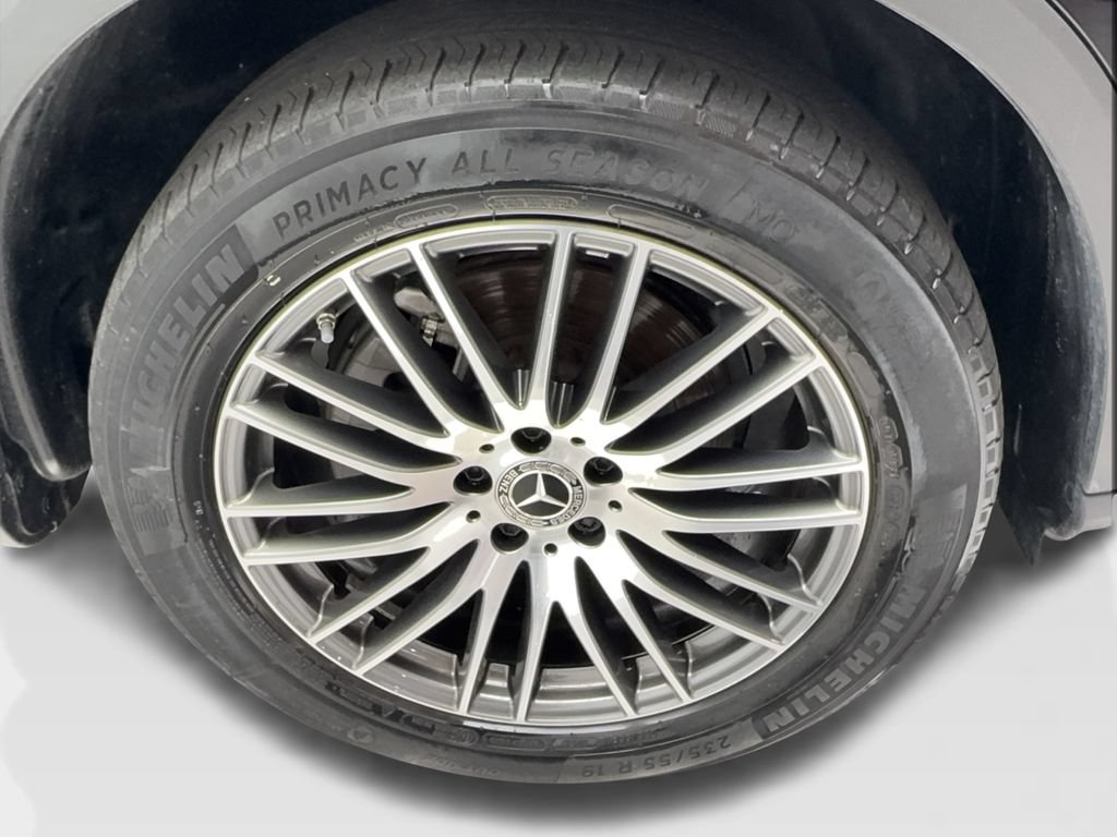 Used 2024 Mercedes-Benz GLC 300 4MATIC image 15