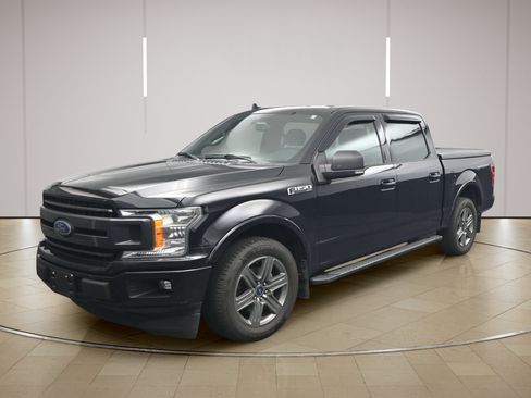 Used 2020 Ford F150 XLT w/ Equipment Group 302A Luxury RWD image 3