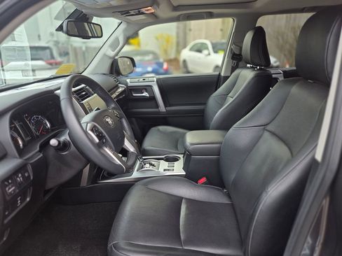 Used 2021 Toyota 4Runner Limited AWD/4WD image 13