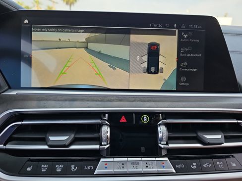 Used 2023 BMW X5 xDrive40i w/ M Sport Package image 23