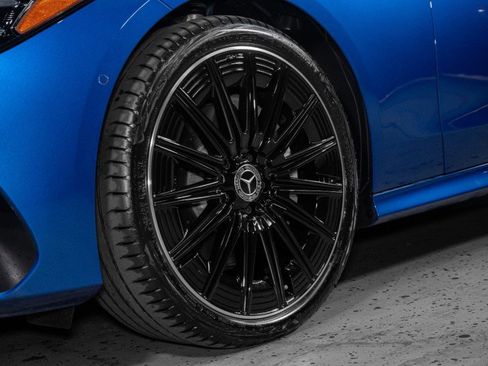 Certified 2025 Mercedes-Benz CLE 300 4MATIC Coupe image 10