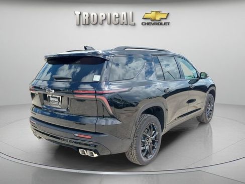 New 2026 Chevrolet Traverse LT w/ Midnight/Sport Edition image 3