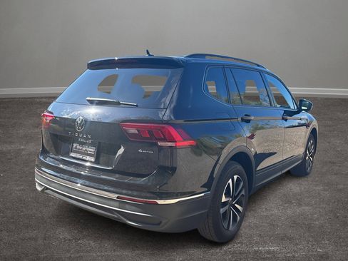 Used 2022 Volkswagen Tiguan S image 34