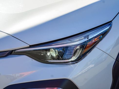 Certified 2024 Subaru Crosstrek 2.5i Limited w/ Crosstrek Mirror Package image 10