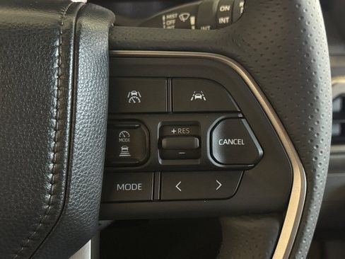 New 2026 Toyota 4Runner SR5 RWD image 29
