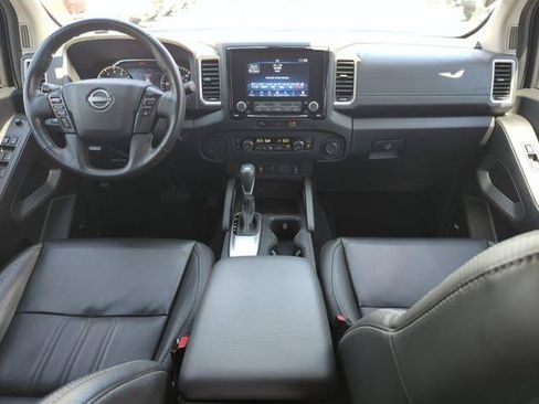 Certified 2023 Nissan Frontier SV w/ SV Premium Package RWD image 23