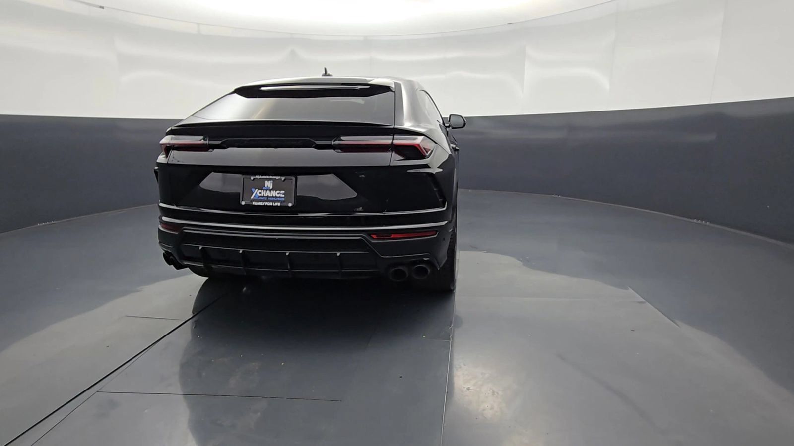 Used 2022 Lamborghini Urus AWD/4WD image 94