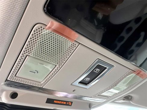 New 2025 Land Rover Discovery Sport S image 24