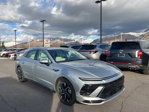 Used 2024 Hyundai Sonata SEL image 3