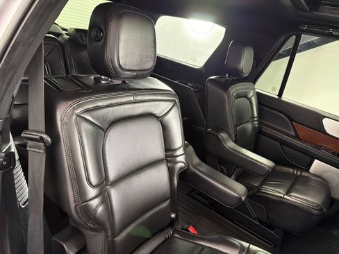 Used 2020 Lincoln Navigator Reserve w/ Luxury Package AWD/4WD image 26