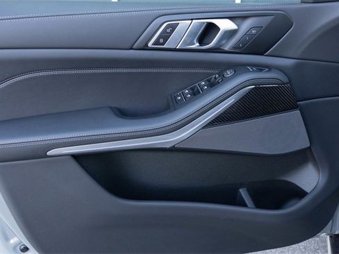 Certified 2025 BMW X5 xDrive40i w/ Parking Assistance Package image 14