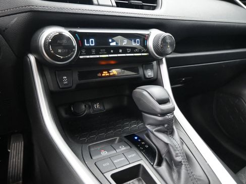 Certified 2024 Toyota RAV4 XLE image 30