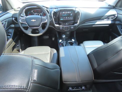 Used 2018 Chevrolet Traverse Premier w/ Redline Edition FWD image 25