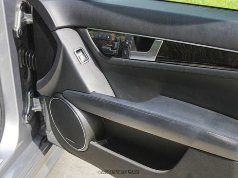Used 2013 Mercedes-Benz C 63 AMG Sedan image 30