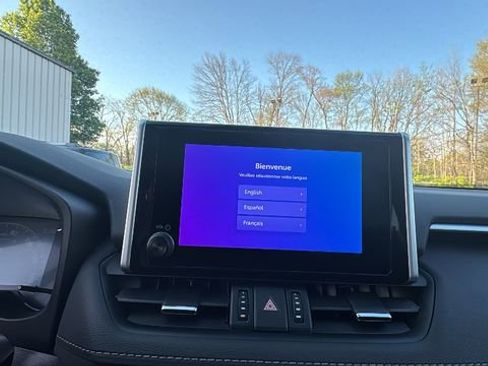 Used 2023 Toyota RAV4 XLE Premium image 20